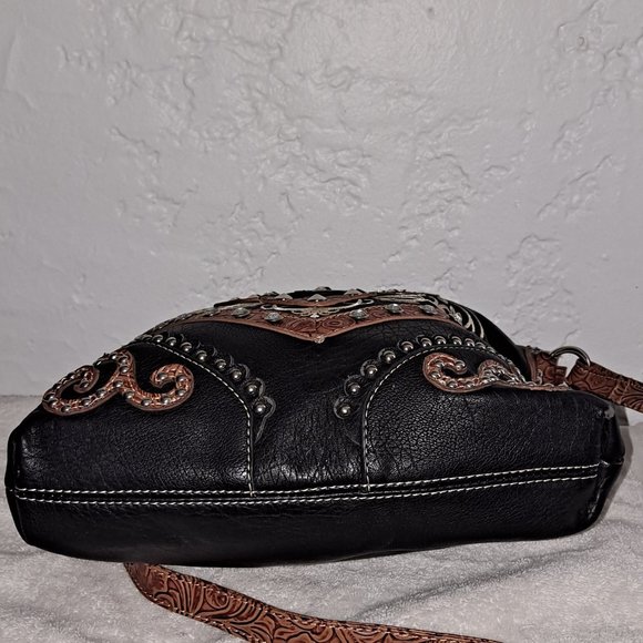 Two Used purses - Picture 11 of 15